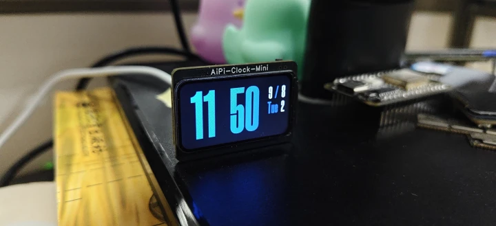 AiPi-Clock-Mini 整机外观